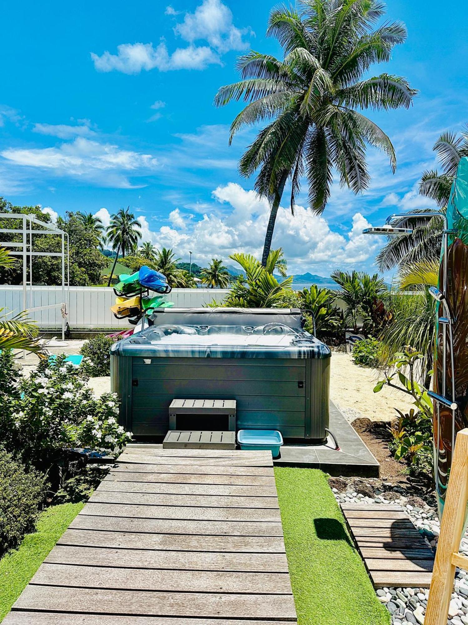 Pension Irivai, Appartement Rava 1 Chambre Bord De Mer Uturoa Exteriör bild